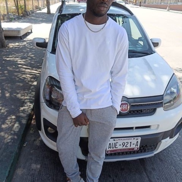 Meet your Posher, Lafontant - Picture 1 of 1